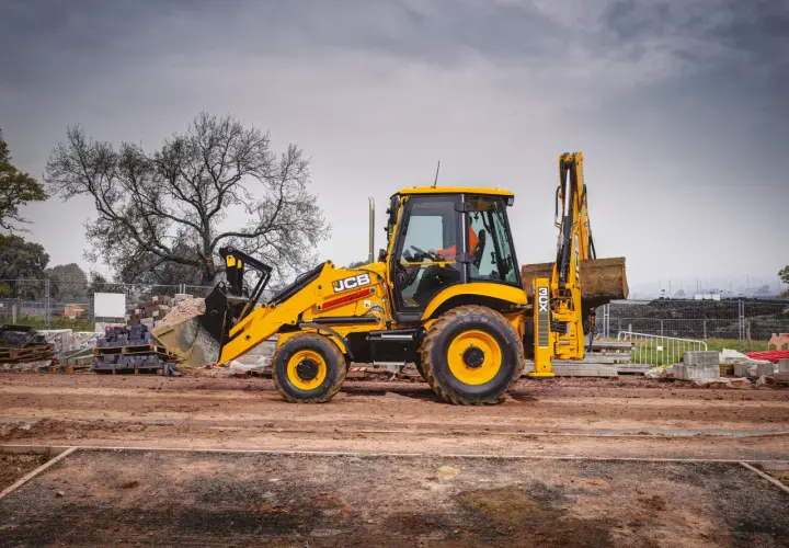 Zużycie paliwa koparko-ładowarki JCB 3CX: fakty i oszczędności
