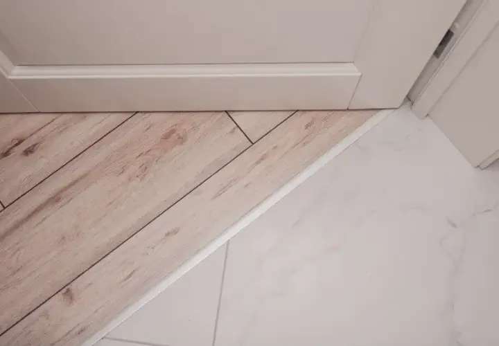 Próg do paneli: Dlaczego jest niezbędny? 3 ważne funkcje